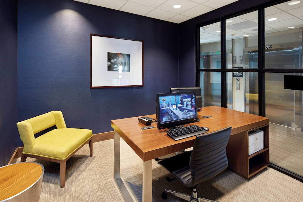 Hampton Inn & Suites Sacramento at Csus - photo 59