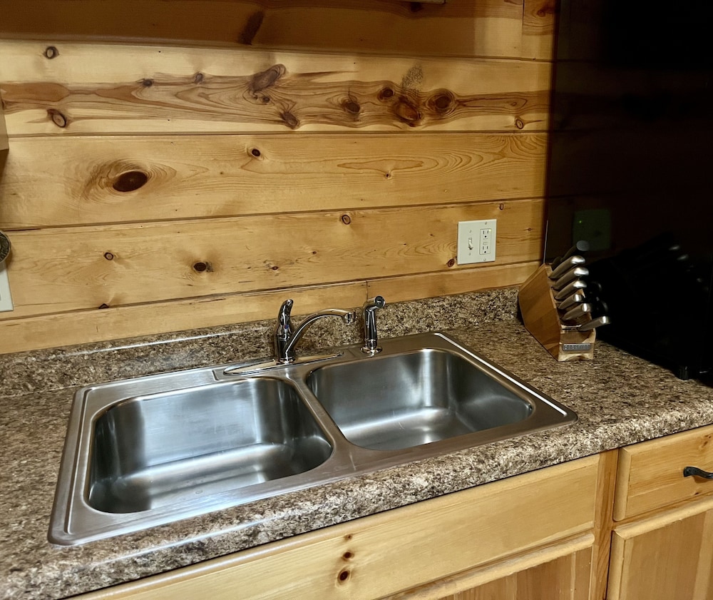 Badlands Frontier Cabins - photo 36