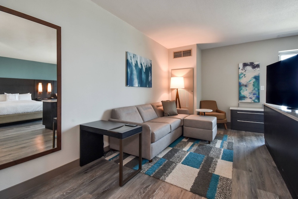 Residence Inn by Marriott Myrtle Beach Oceanfront - photo 11