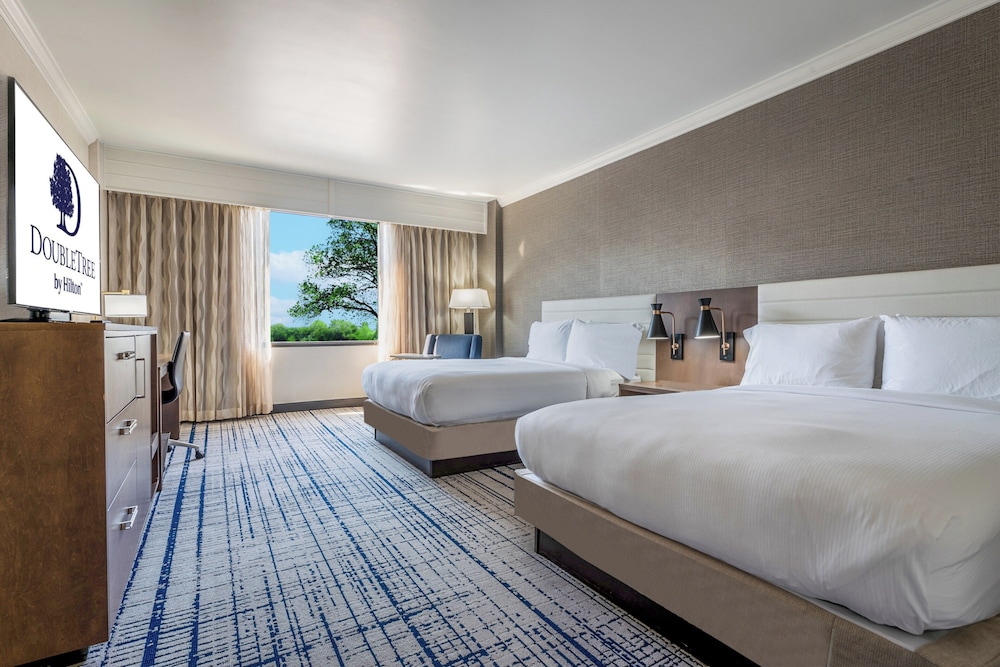 DoubleTree by Hilton South Charlotte Tyvola - photo 8