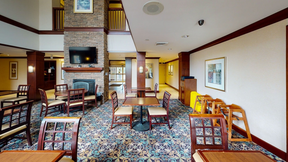 Staybridge Suites Philadelphia Valley Forge 422 by IHG - photo 17