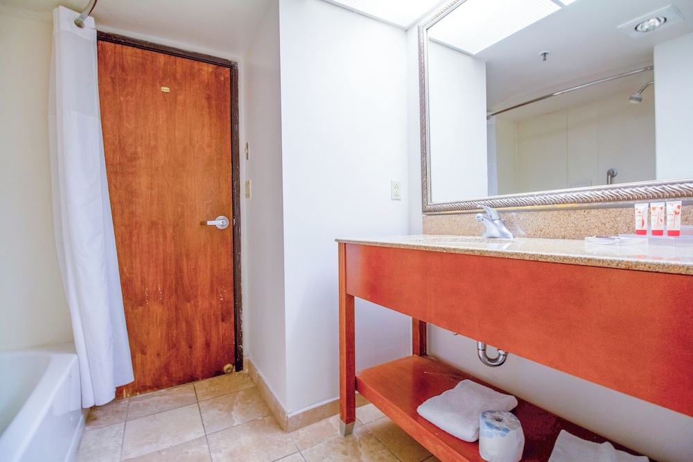 Tulsa Square Hotel Central I 44 By OYO - photo 62