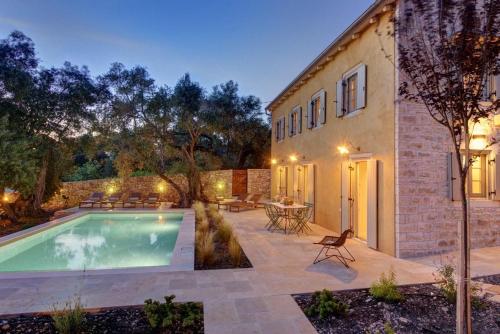 Dodo Darling - carbon neutral hotel in Unknown City