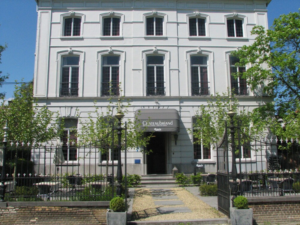 Chateaubriand - carbon neutral hotel in Evergem