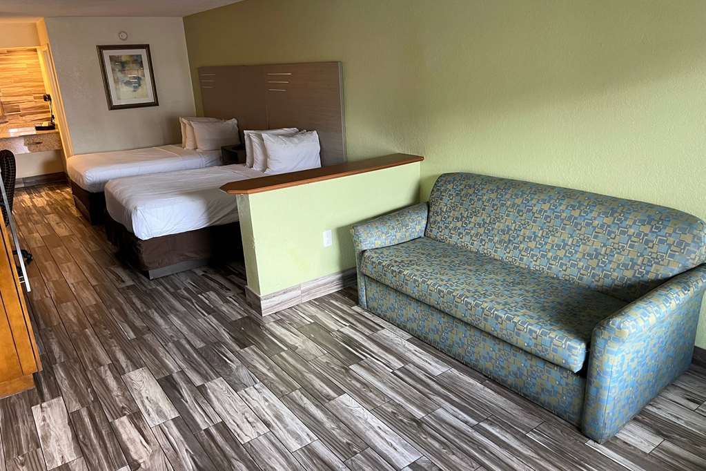 Baymont by Wyndham Orlando Downtown - photo 6