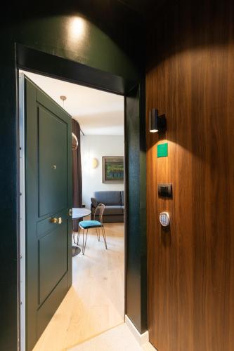 Ca'Milla Luxury Apartments Cicerone — 4-Star Luxury Hotel in Trieste, Italy