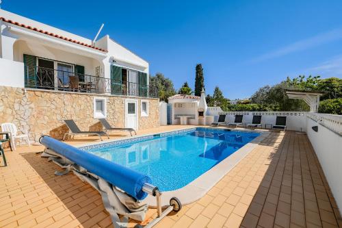Casa Manjua — 4-Star Luxury Hotel in Carvoeiro, Portugal