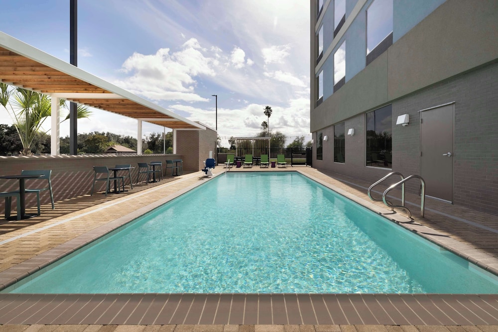 Home2 Suites By Hilton San Juan - photo 24