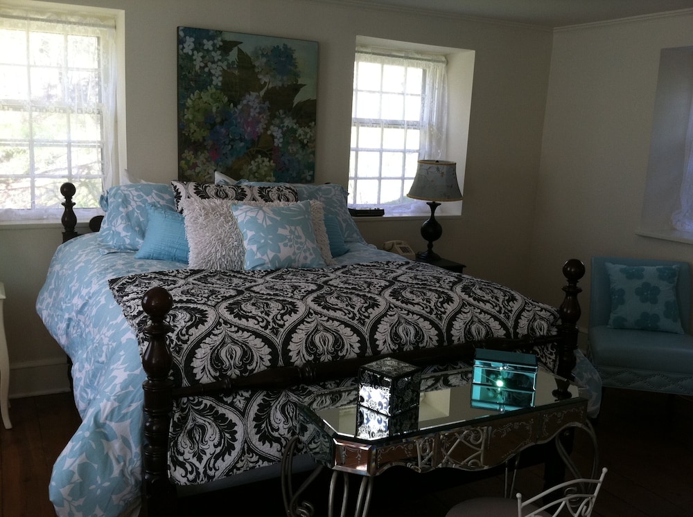 Inn at Millrace Pond - photo 15