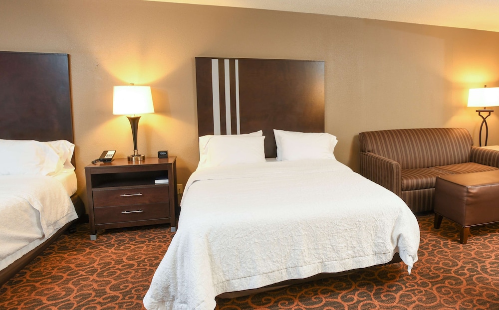 Hampton Inn Dry Ridge - photo 28