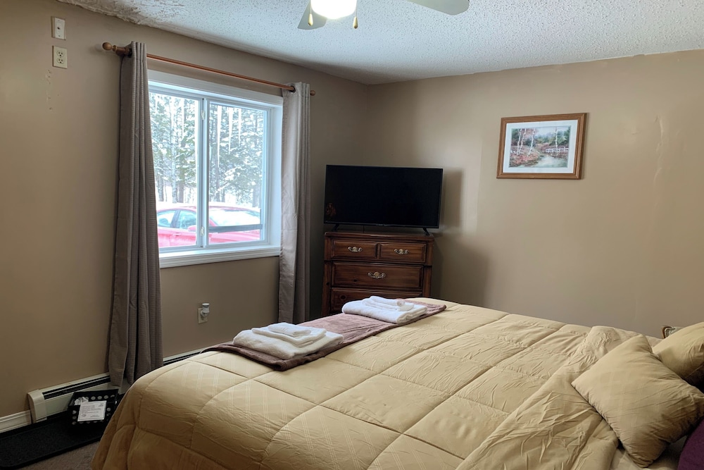 Love Hotels St John River by OYO at Fort Kent ME - photo 25