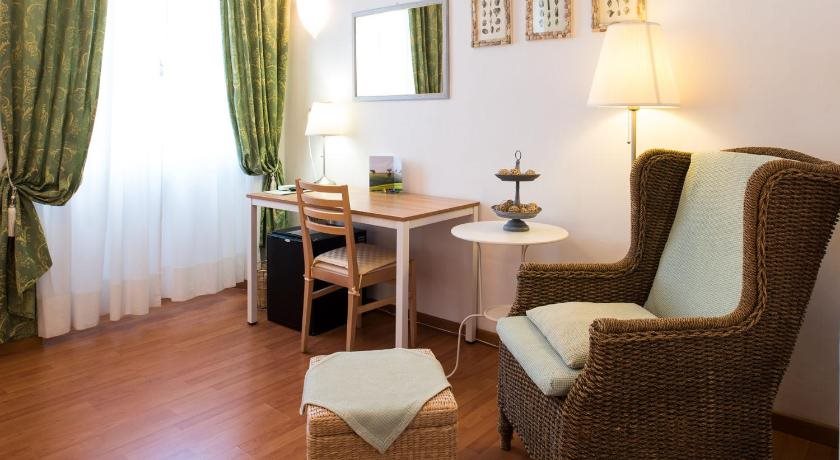 Hotel Lauri — Macerata — photo 2