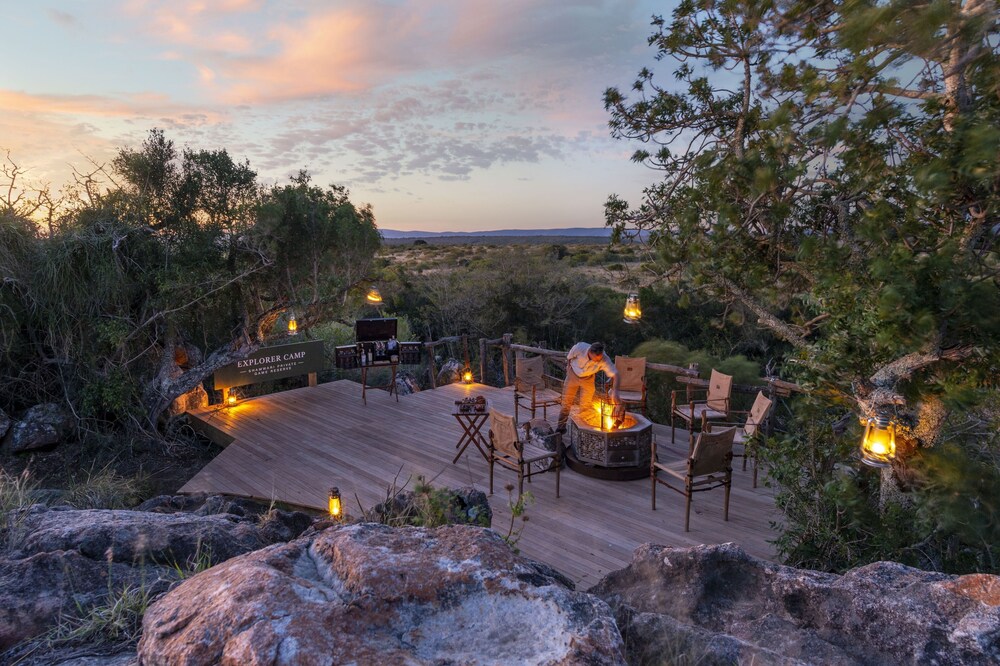 Shamwari Explorer Camp — 5-Star Luxury Hotel in Port Elizabeth, South Africa