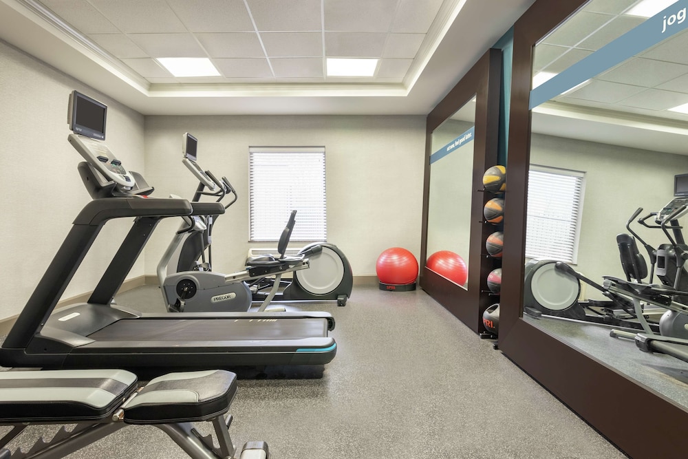 Hampton Inn and Suites Pine Bluff - photo 26