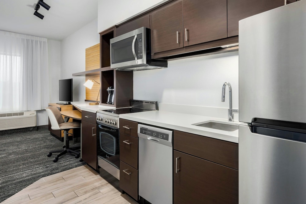 TownePlace Suites Dothan - photo 8