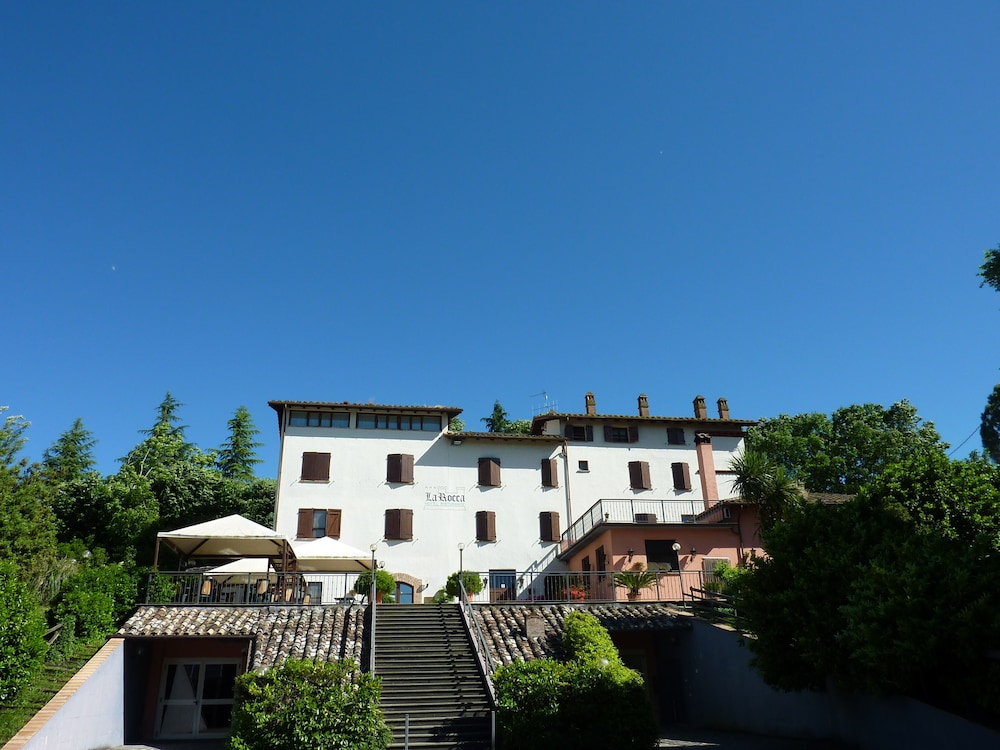 Hotel La Rocca — hotel in Narni
