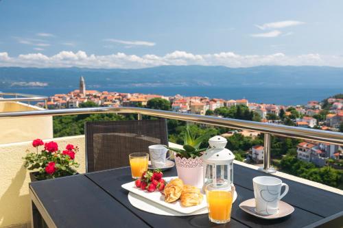 Apartman Jelena — 4-Star Luxury Hotel in Vrbnik, Croatia