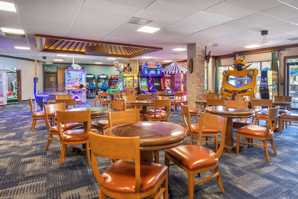 Hilton Vacation Club Aqua Sol Orlando West - photo 67