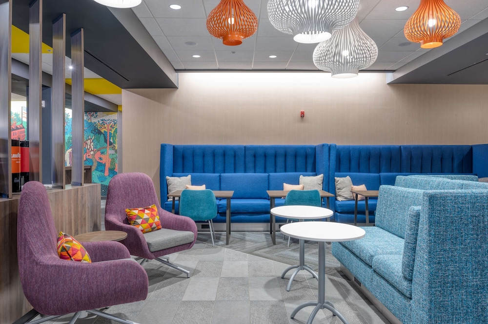 Tru by Hilton Indianapolis Lawrence - photo 5