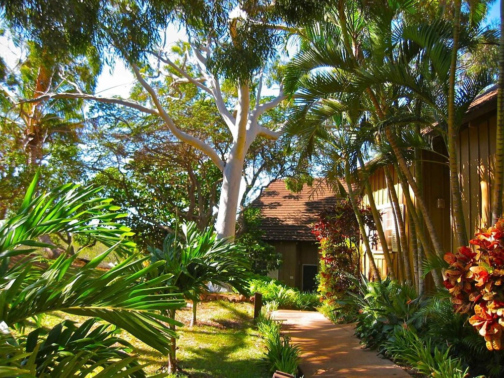 Molokai Vacation Properties Paniolo Hale - photo 4