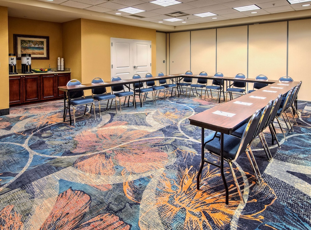Hampton Inn & Suites Fort Myers Estero FGCU - photo 40