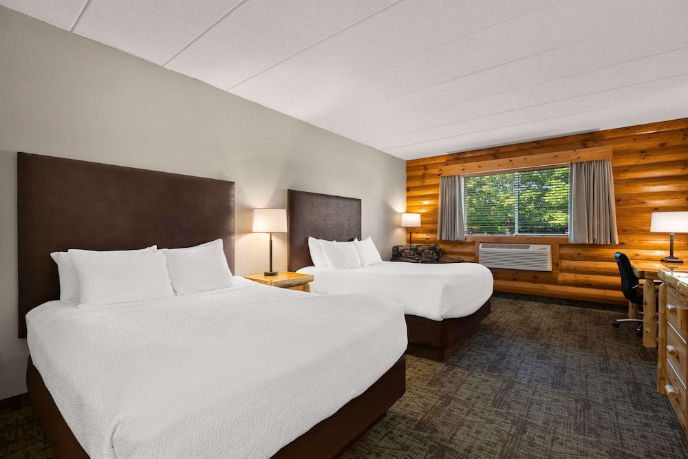 Best Western Northwoods Lodge - photo 13