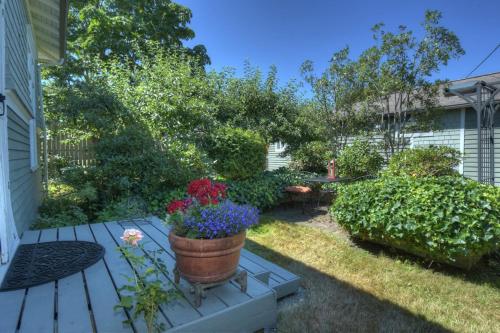 The KirkHouse Bed and Breakfast - photo 38