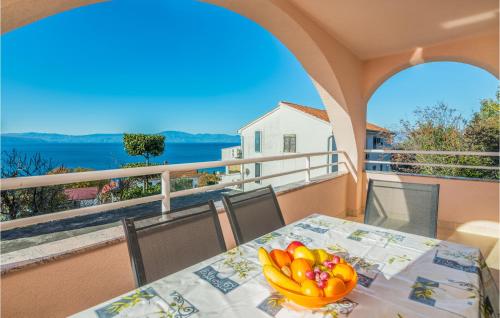 2 Bedroom Nice Apartment In Njivice — 4-Star Luxury Hotel in Njivice, Croatia