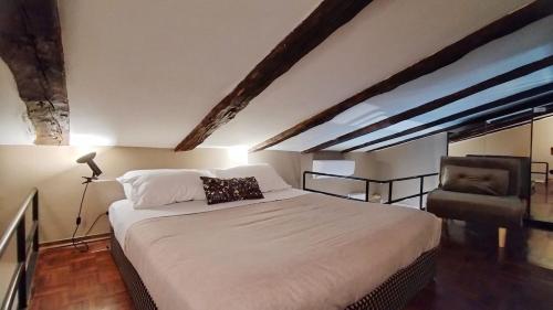 Centro Piazza Vittorio Loft di Design con AC — 4-Star Luxury Hotel in Turin, Italy
