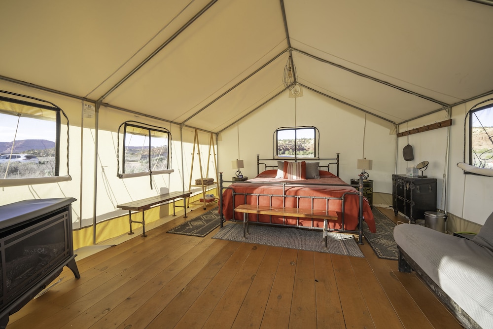 BaseCamp 37 - photo 11