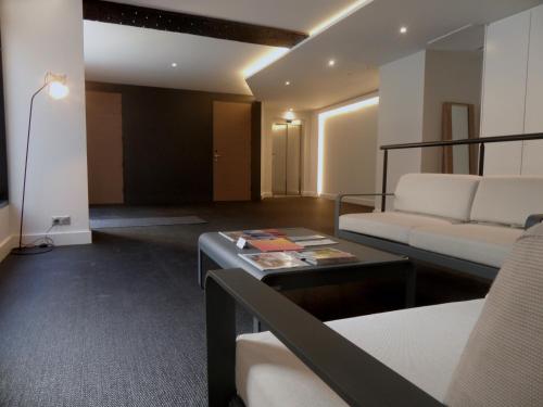 Studio Luxe Hyper Centre Piscine - carbon neutral hotel in Bordeaux