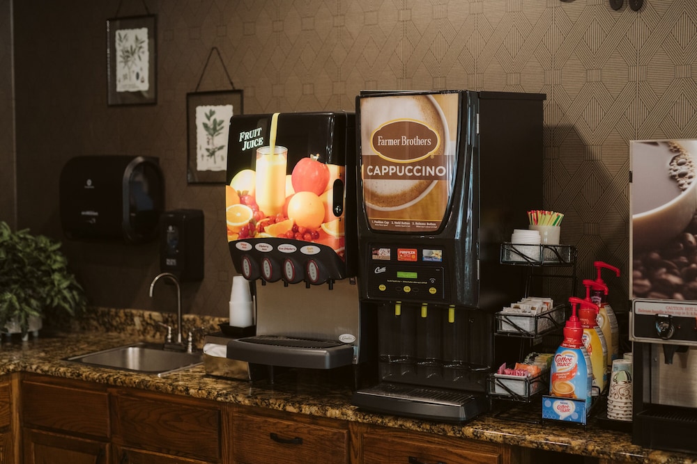 EverSpring Suites - photo 25