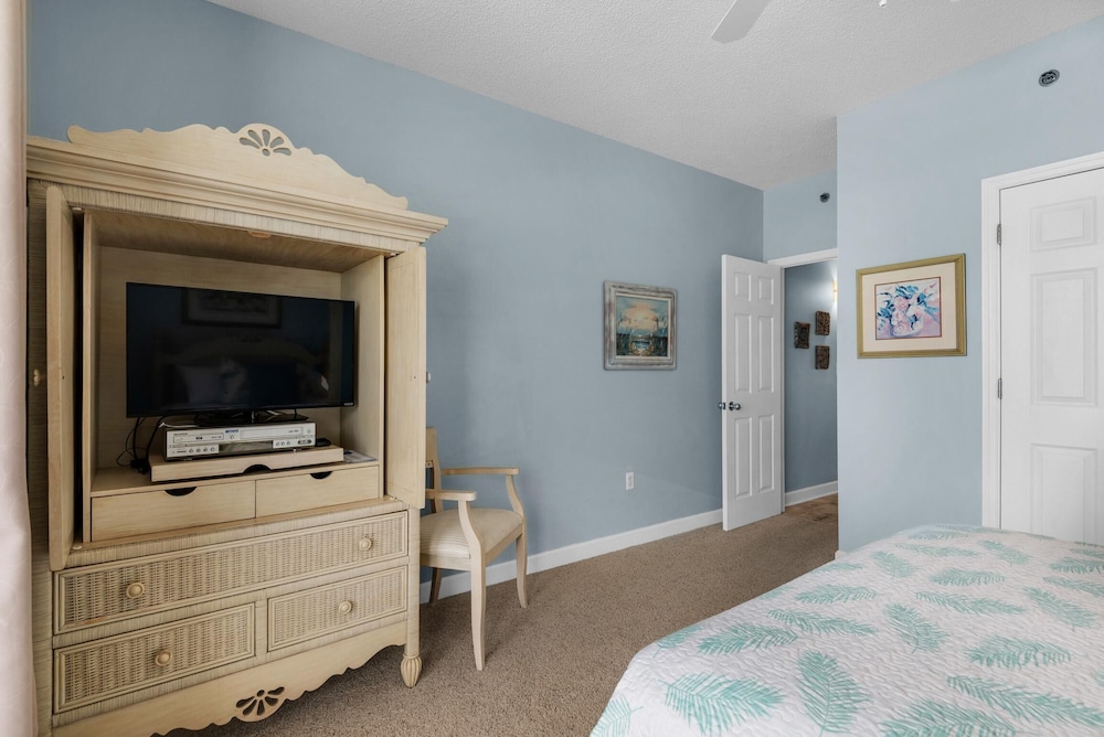 Santa Rosa Towers unit 1402 Three Bedroom Condo - photo 8