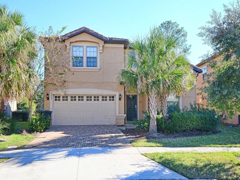 Spacious 8BR Villa w Pool & Resort Amenities - featured photo