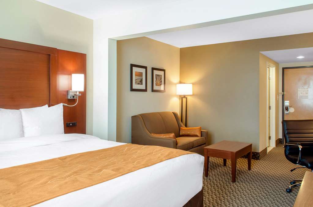 Comfort Inn & Suites Biloxi D'Iberville - photo 27