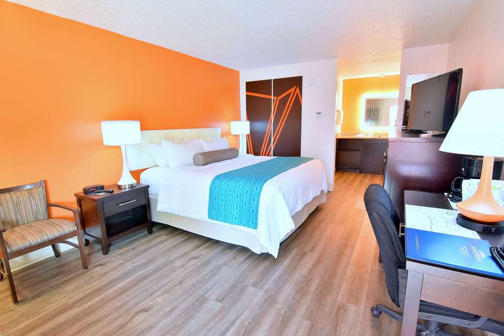 Howard Johnson by Wyndham Ocala FL I 75 - photo 13