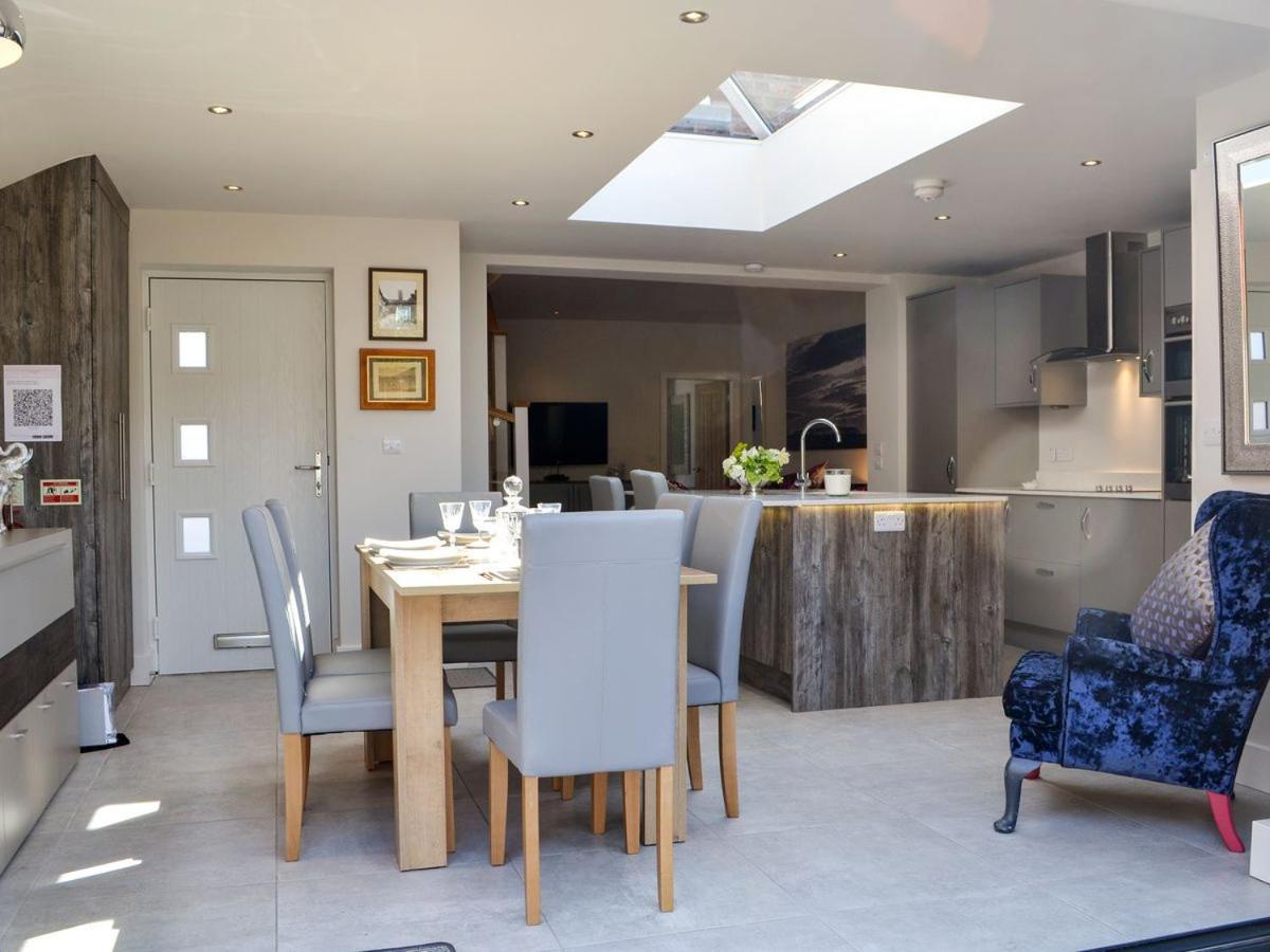 Regent Cottage — 4-Star Luxury Hotel in Beverley, United Kingdom