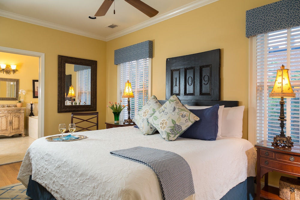 The Inn on West Liberty - photo 16