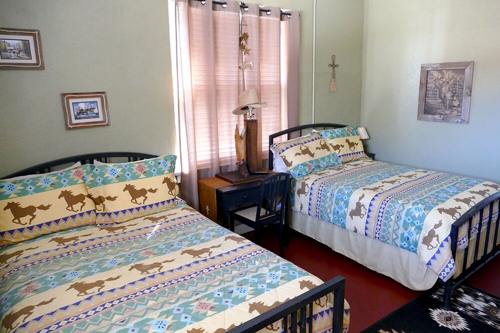 Historic Whiting Hotel Suites - photo 59