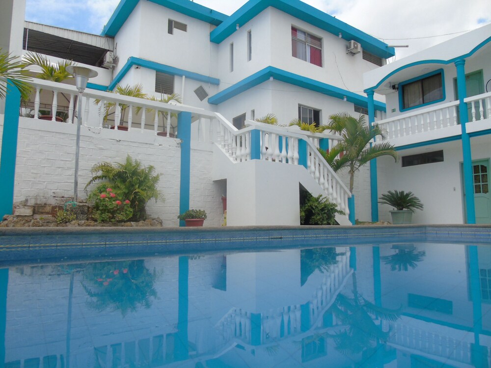 Merit Cyprus Gardens Seafront Resort Beach Casino — Trikomo