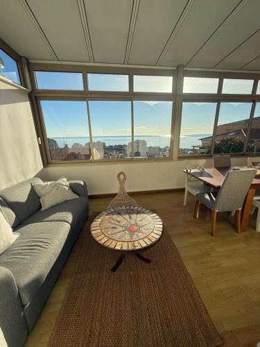 Frontiere de Monaco 3 Pieces Vue Mer