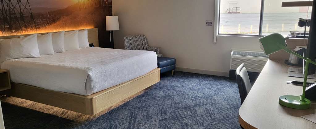 Best Western Plus Butte Plaza Inn - photo 21