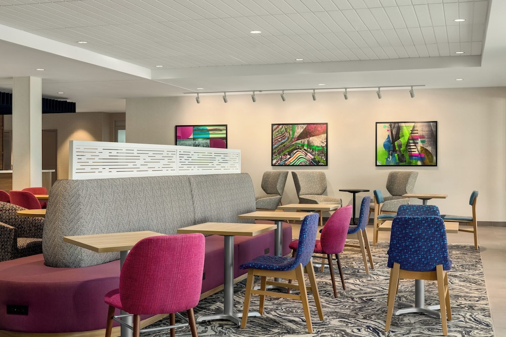 Home2 Suites By Hilton Denton - photo 32