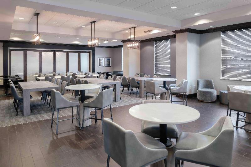 Hampton Inn Lewiston Auburn - photo 131
