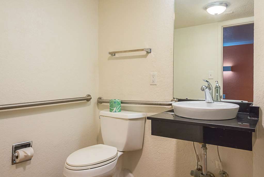 Motel 6 Garland TX Northeast Dallas - photo 31
