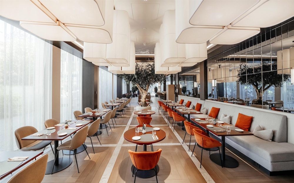 מזון ומשקאות