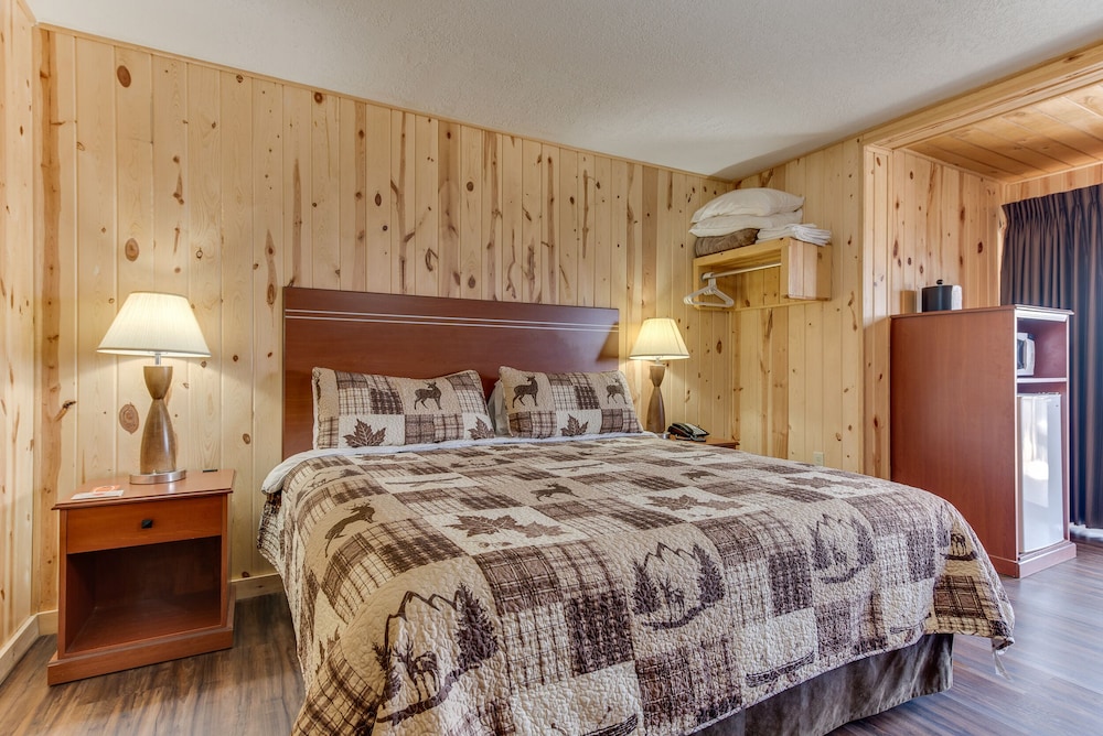 Great Sand Dunes Lodge - photo 44