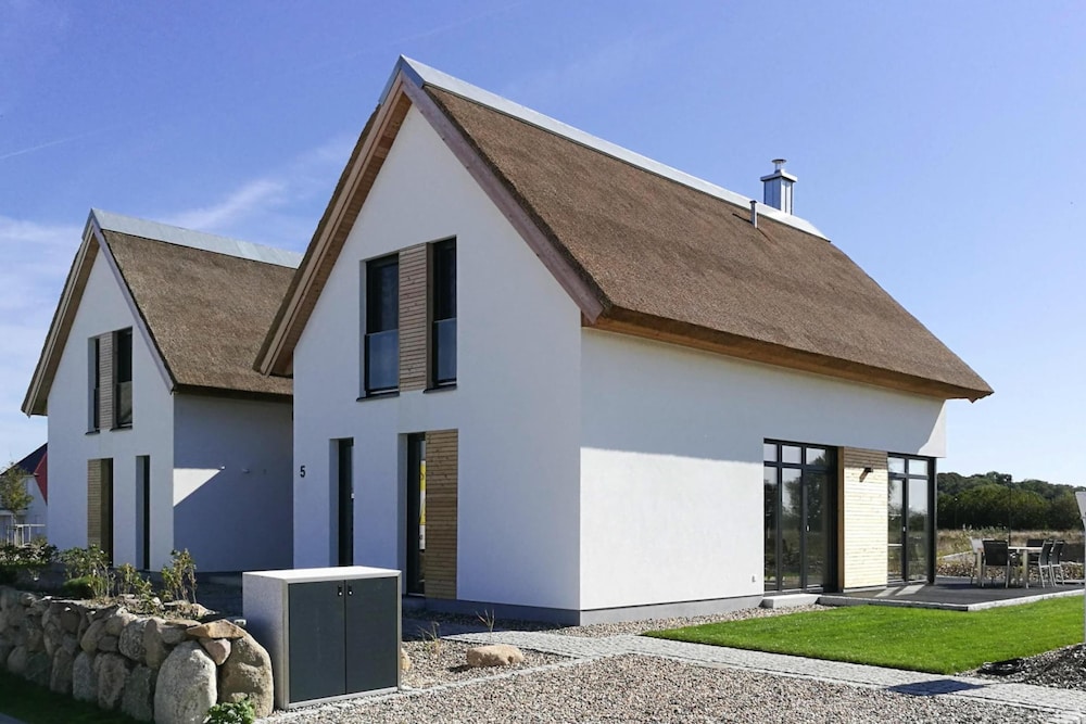 Ferienhaus Klint in Lancken — 4-Star Luxury Hotel in Dranske, Germany