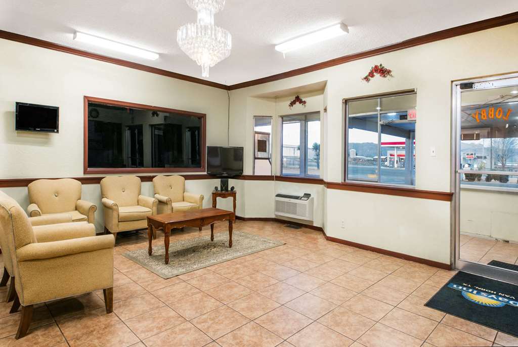 Days Inn by Wyndham Van Horn TX - photo 7