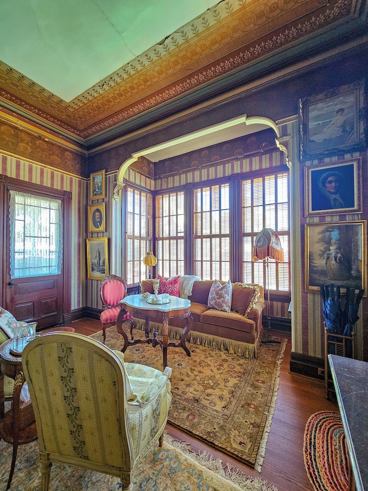 The JD Hyde Historic Inn - photo 48